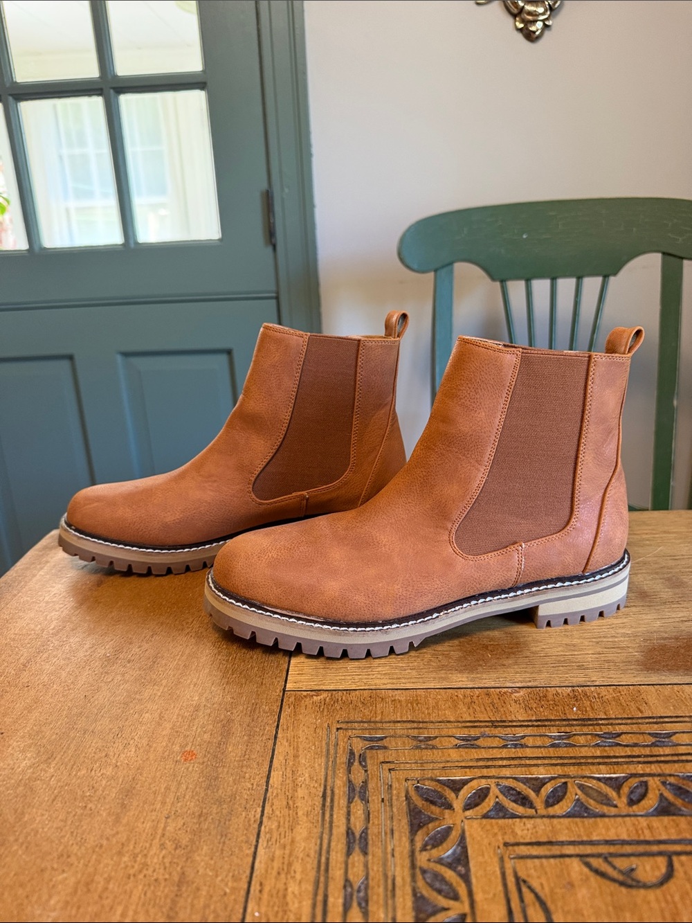 Women's Chelsea Ankle Booties in Cognac Brown